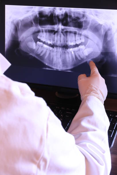 Best Weekend Emergency Dentist in Benton Harbor, MI